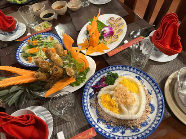 z7056711404384 9f854683aa7ea750eb8916cdb04f1895